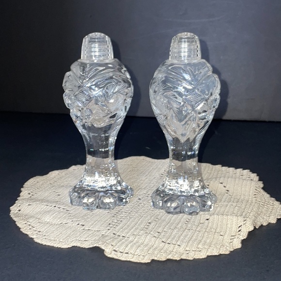 Crystal Salt & Pepper Shakers 5” Vintage Glassware Set Dinnerware - Picture 5 of 8